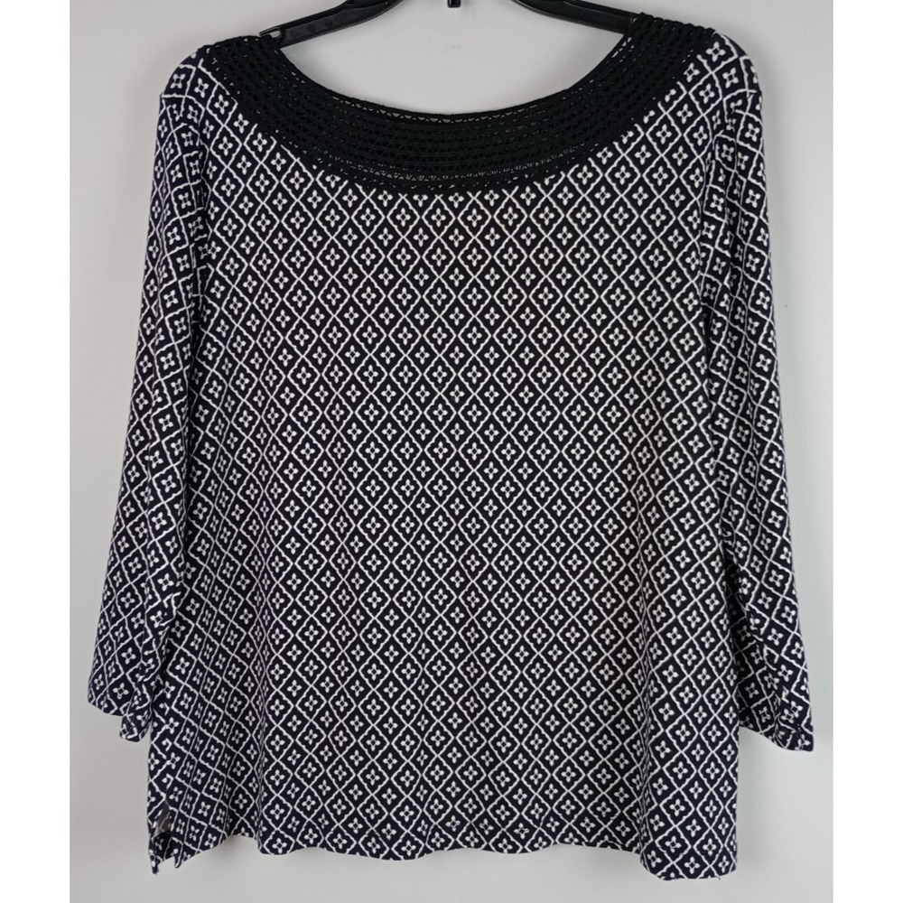 Croft & Barrow Womens PL Black White Floral Lace Neckline 3/4 Sleeve Blouse‎